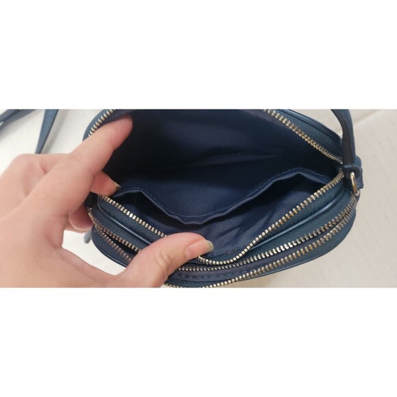 EUC Coach 53372 Blue Metallic Pebbled Leather Mini Crossbody Bag Wallet Purse - Picture 6 of 8